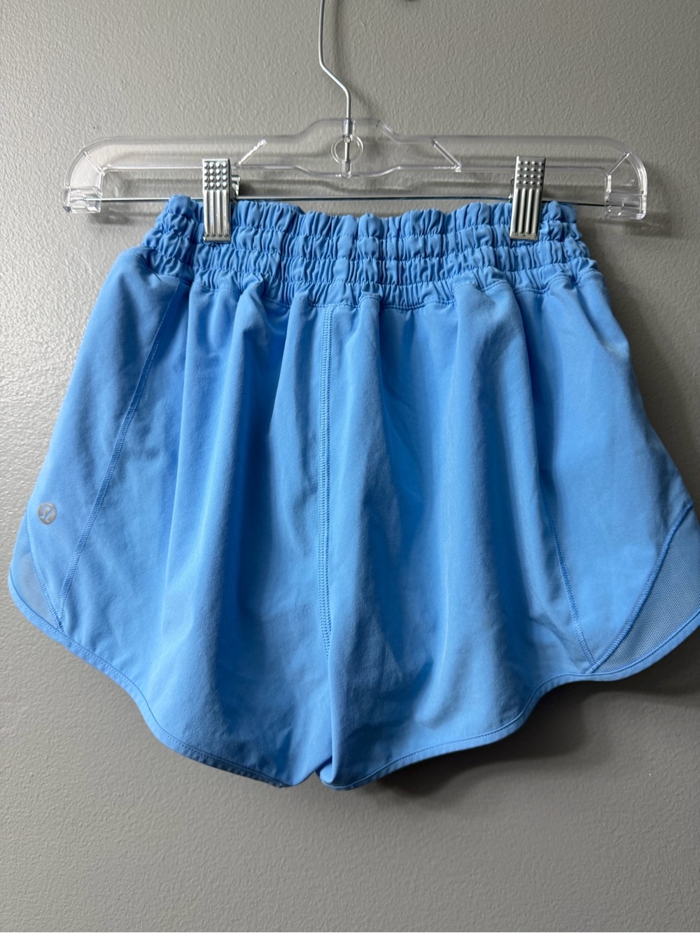 Lululemon Hotty Hot High-Rise Lined Shorts vibrant light blue Athletic Shorts 6 - Picture 5 of 6
